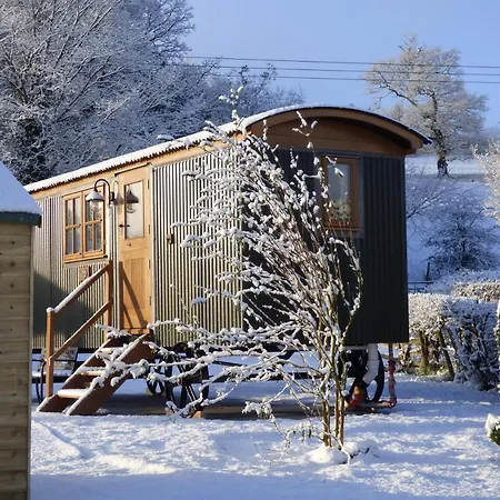 Woody'S Retreat Hotel Bolton by Bowland Exterior photo